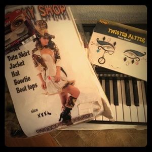 Halloween Bests Mad Hatter Deluxe Costume W/XTRAS